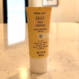 NEW Trader Joe’s Daily Facial Sunscreen SPF 40